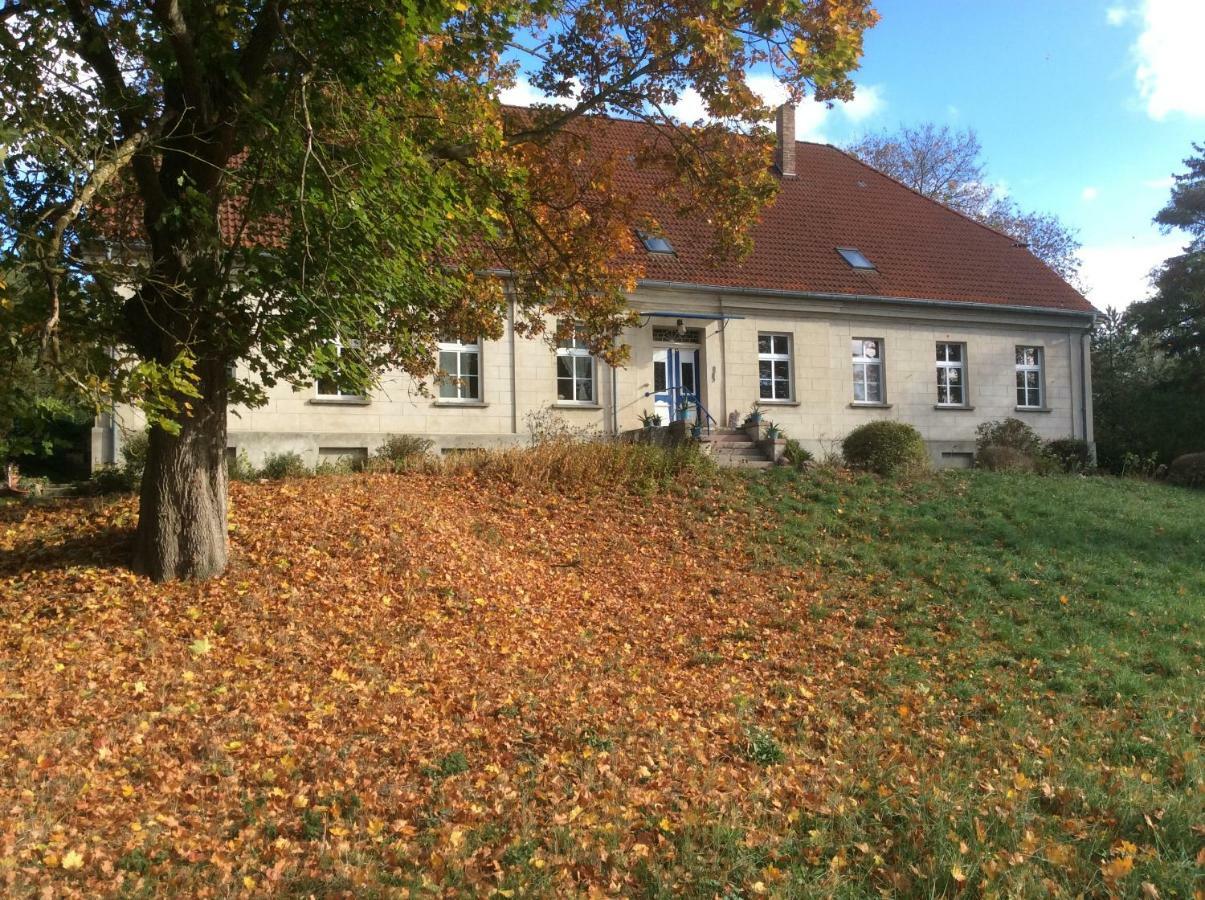 Apartmán Gutshaus Alt-Jargenow Alt Jargenow Exteriér fotografie